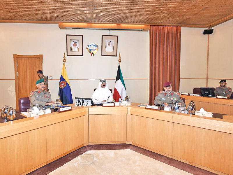 الخالد والخضر والنواف خلال الاجتماع