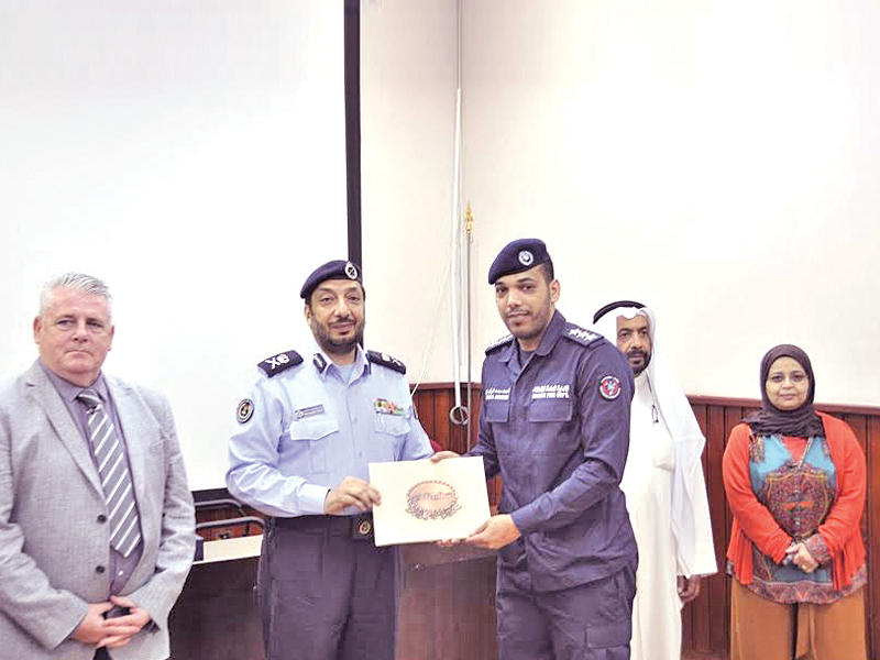 التركيت يكرم النقيب الرشيدي