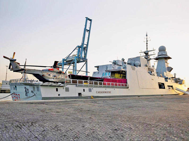 الفرقاطة الإيطالية كارابينيري