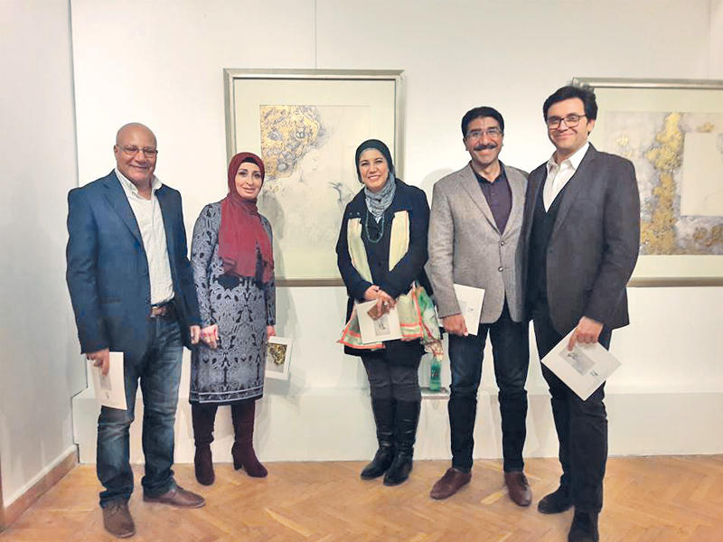 جانب من المعرضn