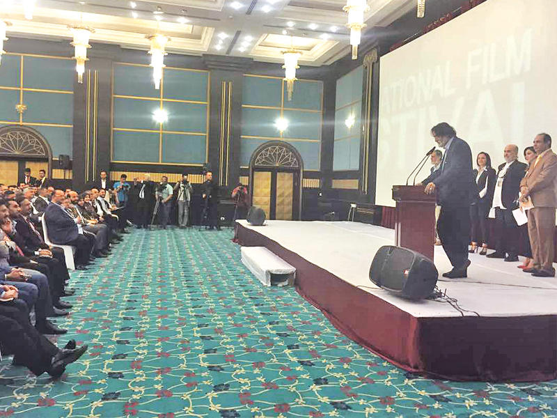 افتتاح مهرجان قمرة السينمائي بحضور كويتي 