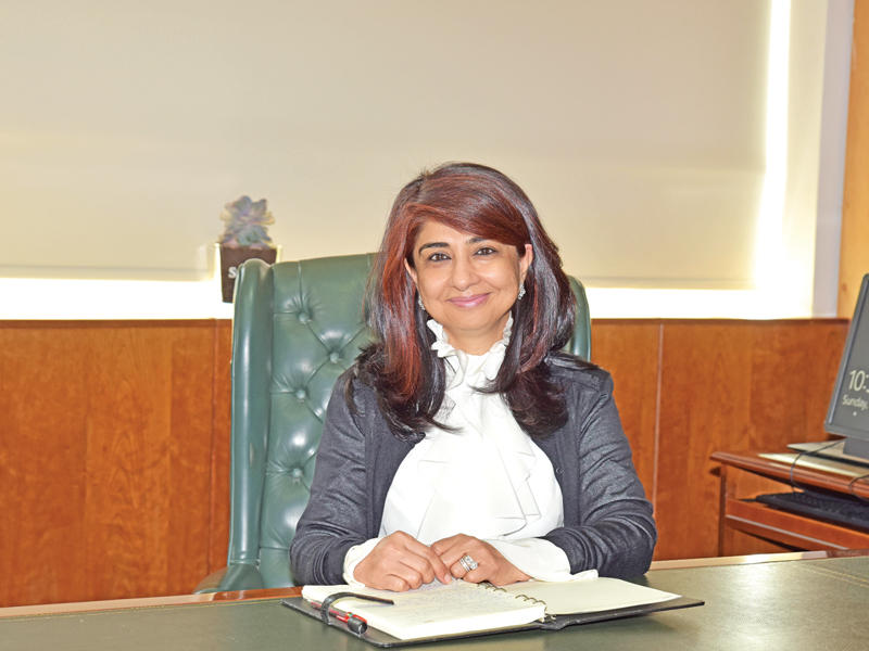  نائبة الرئيس التنفيذي للأوليفينات والعطريات في شركة صناعة الكيماويات البترولية الكويتية حسنية هاشم،