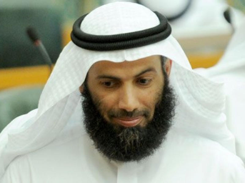  أمين سر لجنة النظر في إعادة الجناسي المسحوبة د. نايف العجمي