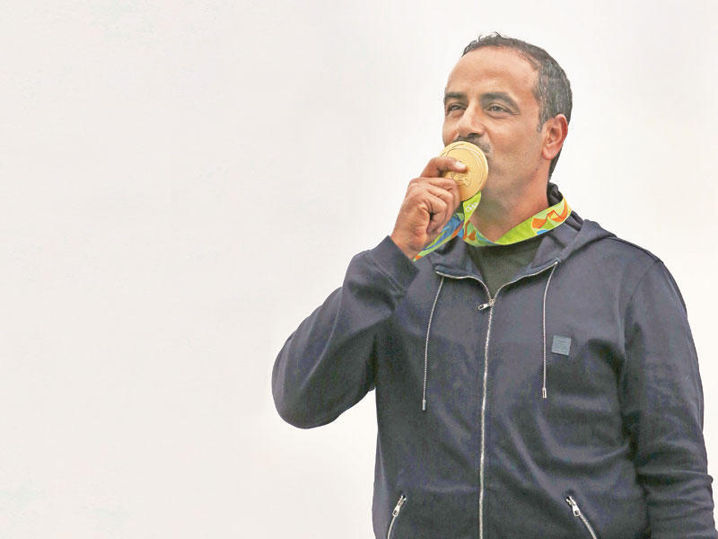  بطل الرماية الكويتي فهيد الديحاني 