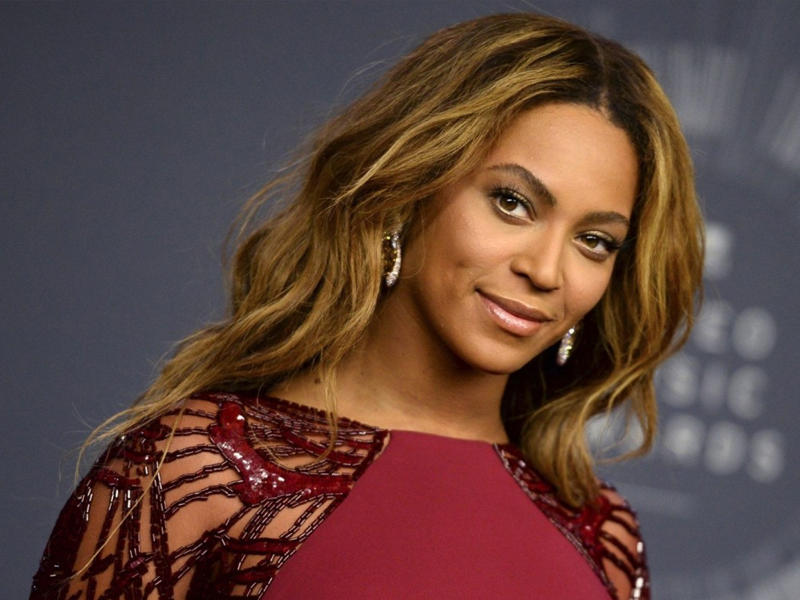  المغنية الأميركية بيونسي