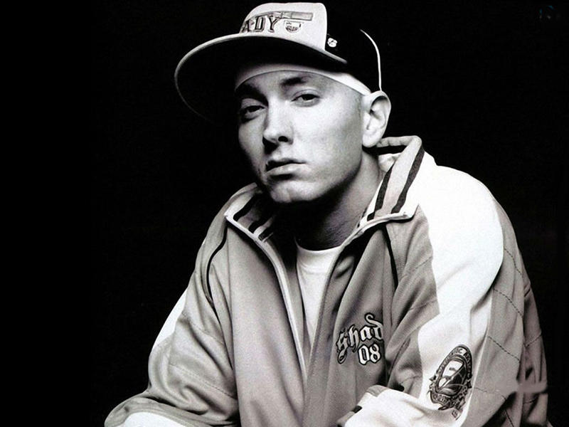  مغني الراب الأميركي إيمينيم 