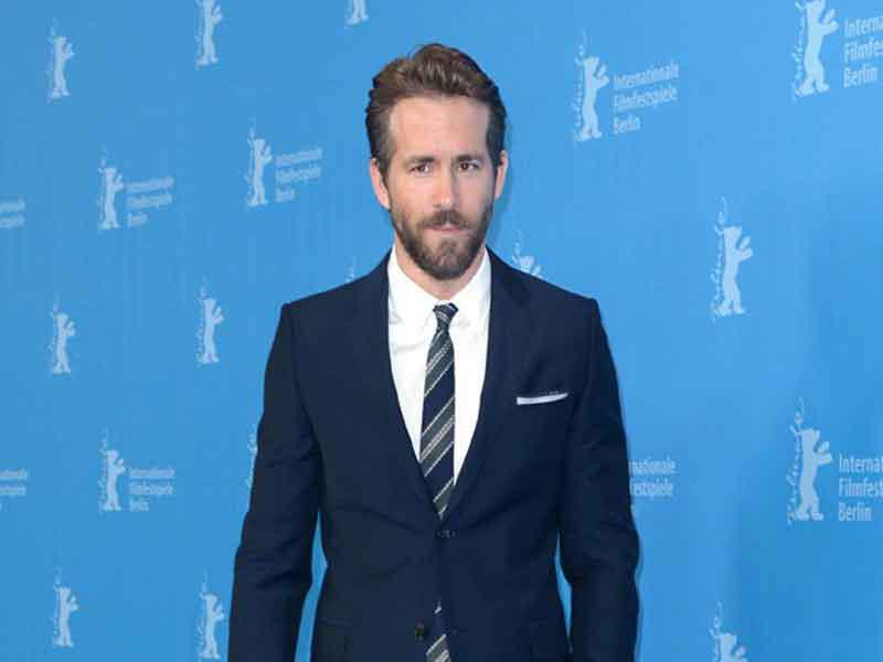 الممثل الأميركي رايان رينولدز