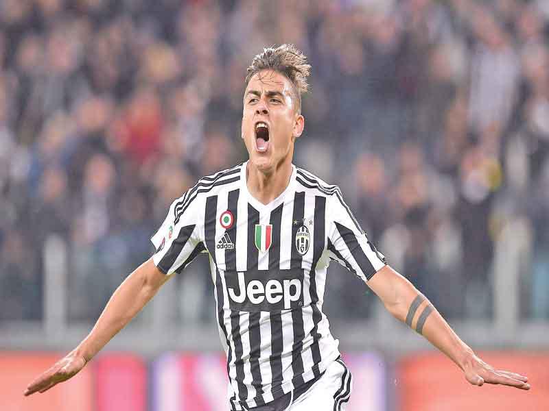  مهاجم نادي يوفنتوس باولو ديبالا