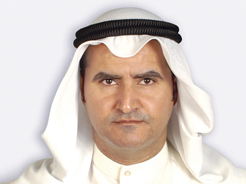  وزير النفط وزير الكهرباء والماء عصام المرزوق