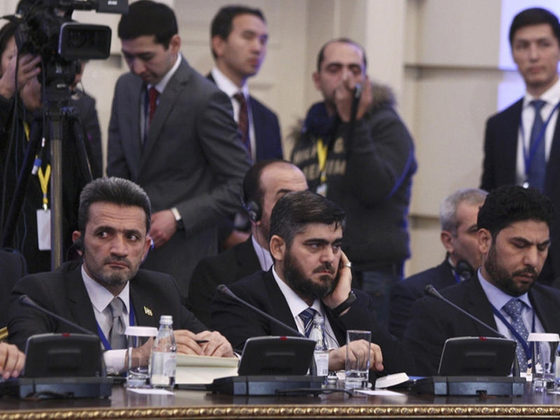 صورة أرشيفية لوفد المعارضة السورية في مفاوضات أستانة