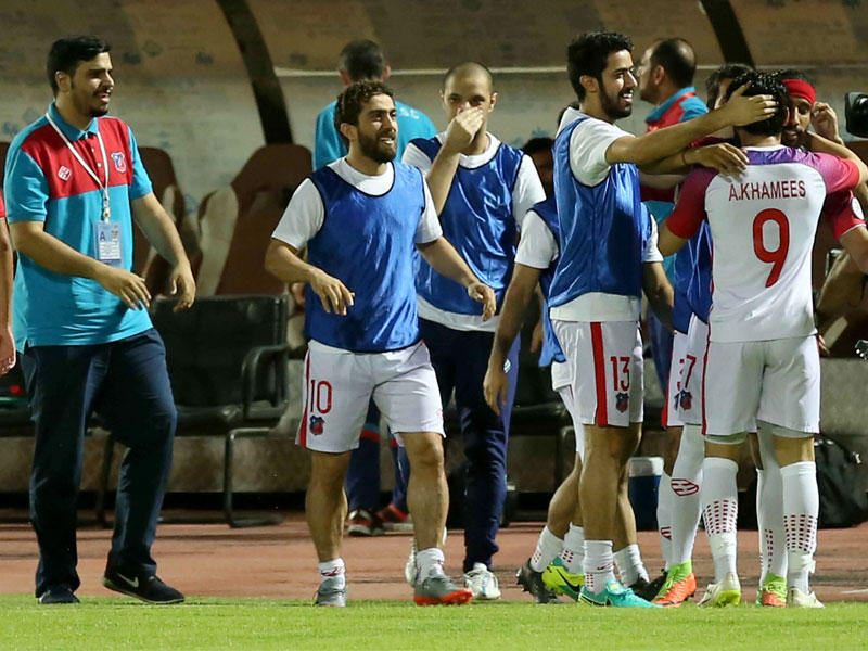 فرحة لاعبي الكويت