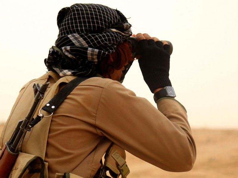 مقاتل في تنظيم إرهابي في صورة أرشيفية  