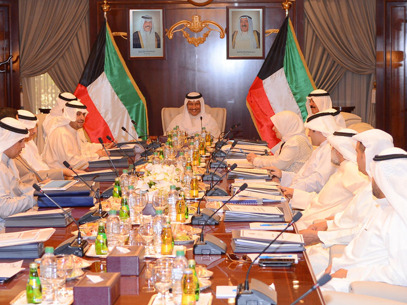  المبارك مترئساً اجتماع مجلس الوزراء أمس