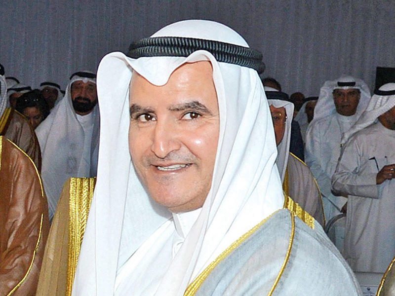 وزير الكهرباء والماء وزير النفط عصام المرزوق