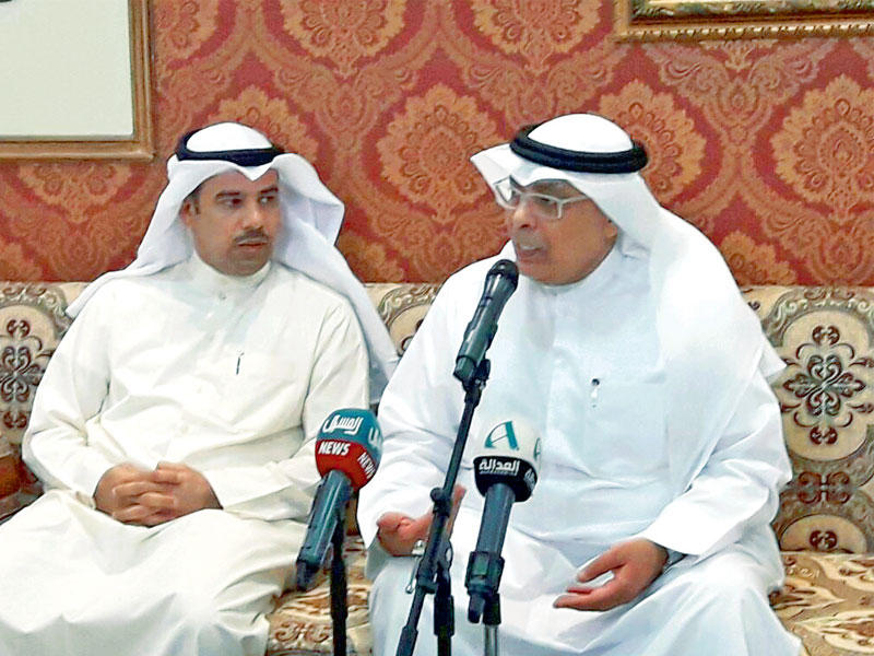 المقصيد والجسار خلال اللقاء المفتوح أمس الأول