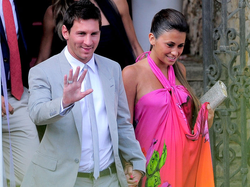 ميسي وأنطونيلا