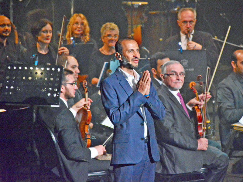 ممدوح سيف أثناء ليلته الموسيقية