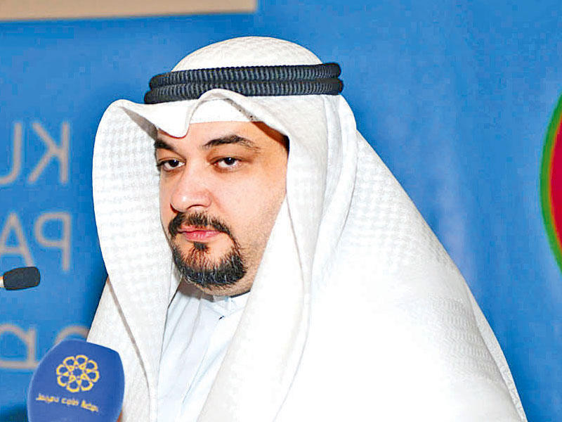  وكيل وزارة الصحة المساعد لشؤون الخدمات د. محمود عبدالهادي 
