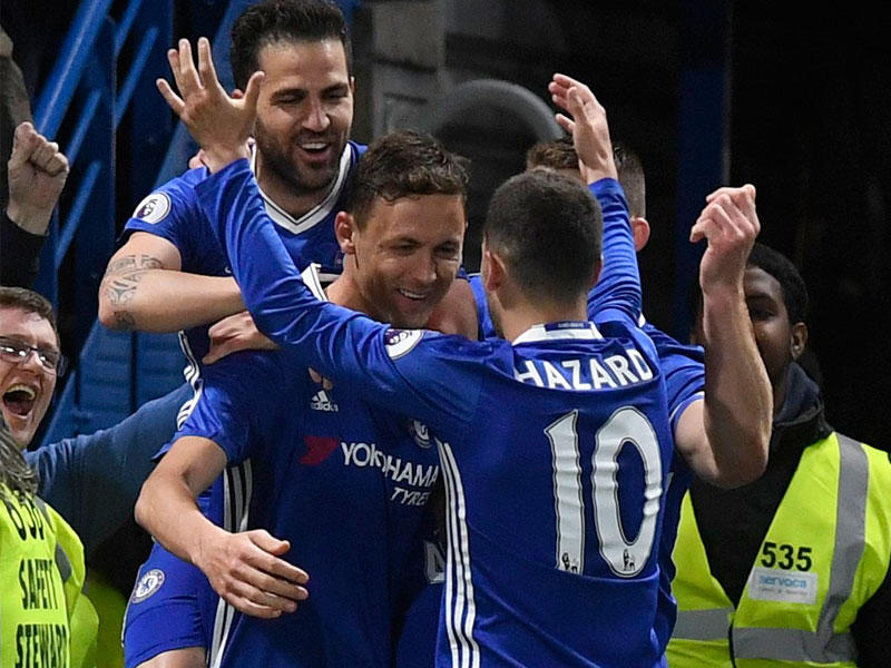 لاعبو تشلسي خلال مباراة سابقة هذا الموسم