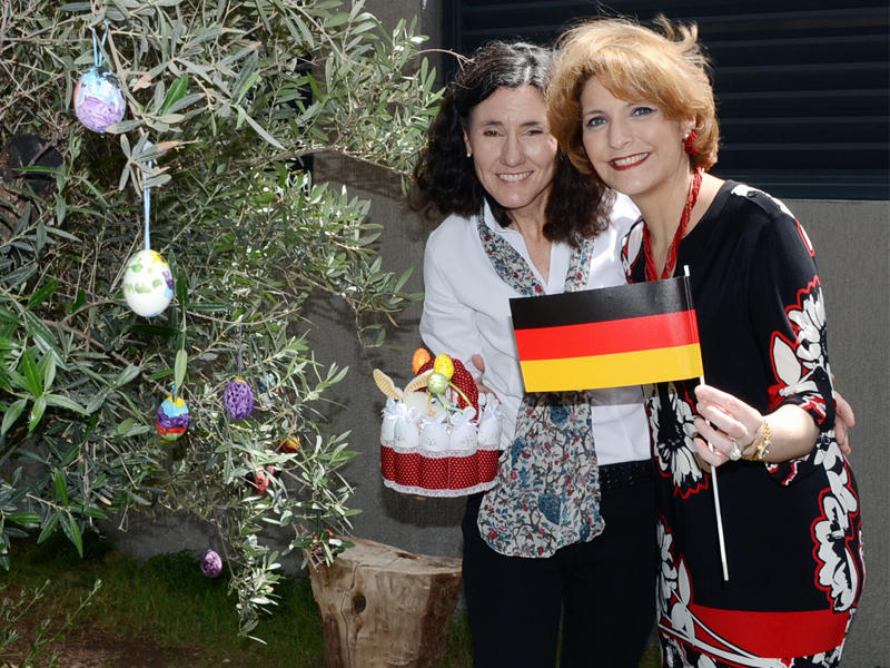 أولريكي بيرغنرو وحنان المطوع