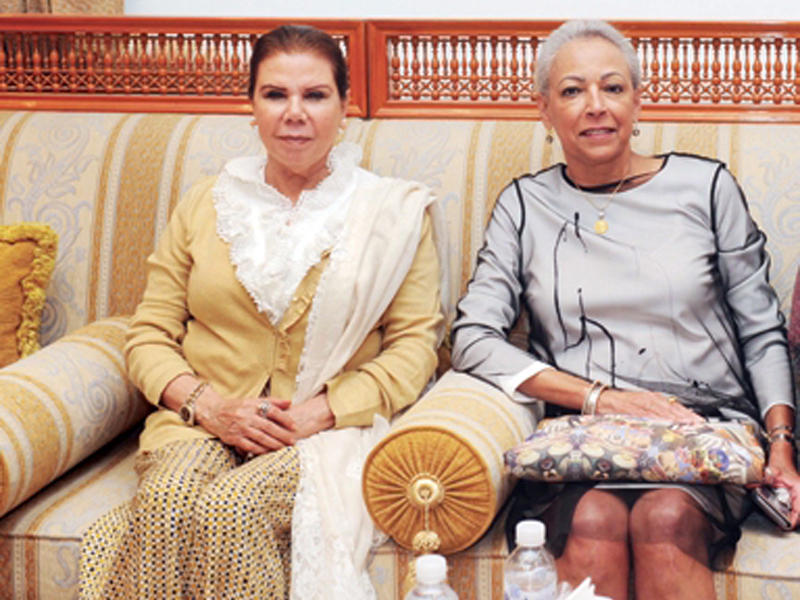 الشيخة حصة السعد وحصة الشاهينn