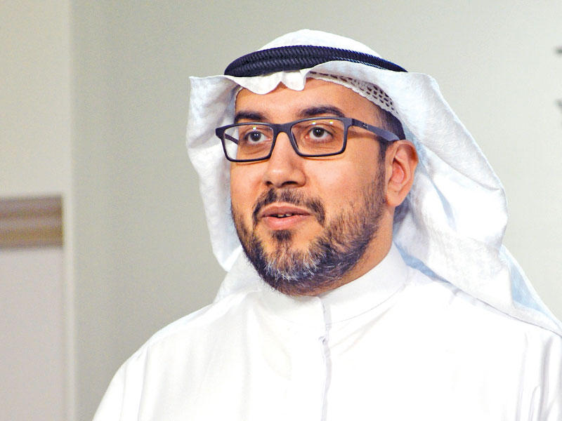 النائب اسامة الشاهين