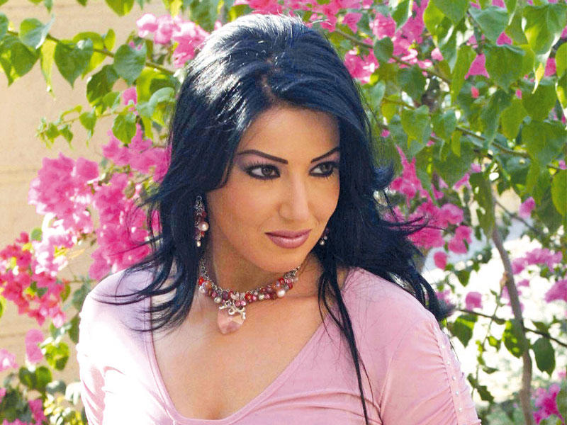 سمية الخشاب