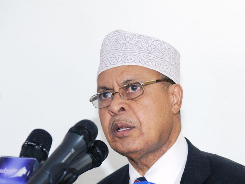 عميد السلك الدبلوماسي بالانابة السفير الصومالي لدى البلاد عبدالقادر امين