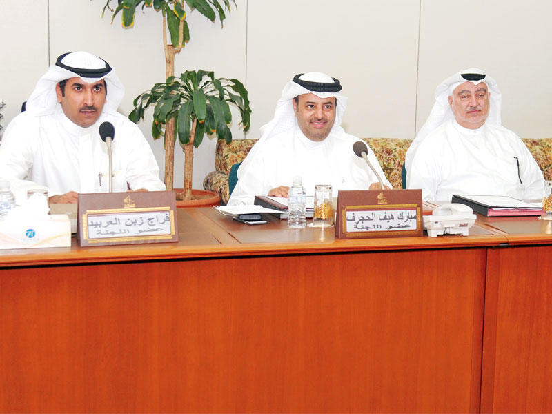 اجتماع لجنة ذوي الاحتياجات الخاصة أمسt(تصوير عبدالله الخلف)