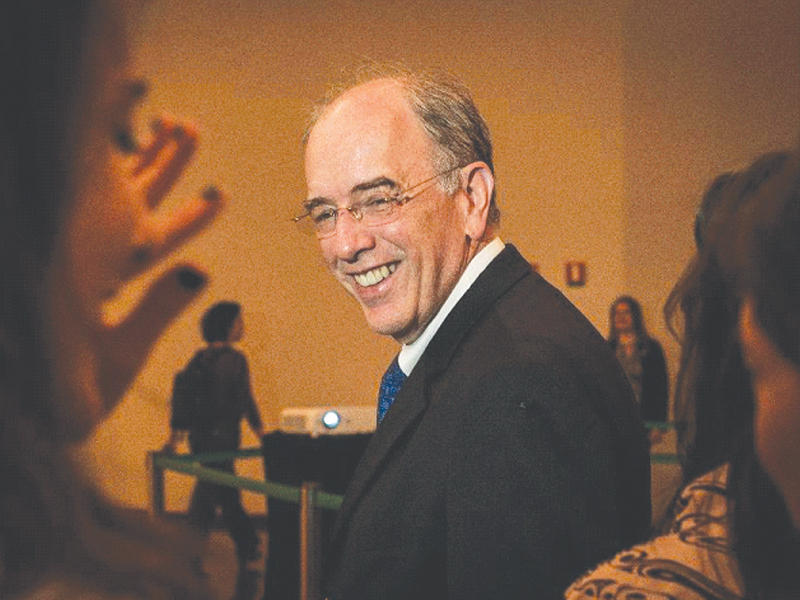 الرئيس التنفيذي لشركة النفط البرازيلية بتروبراس بيدرو بارنت يغادر بعد مؤتمره الصحافي