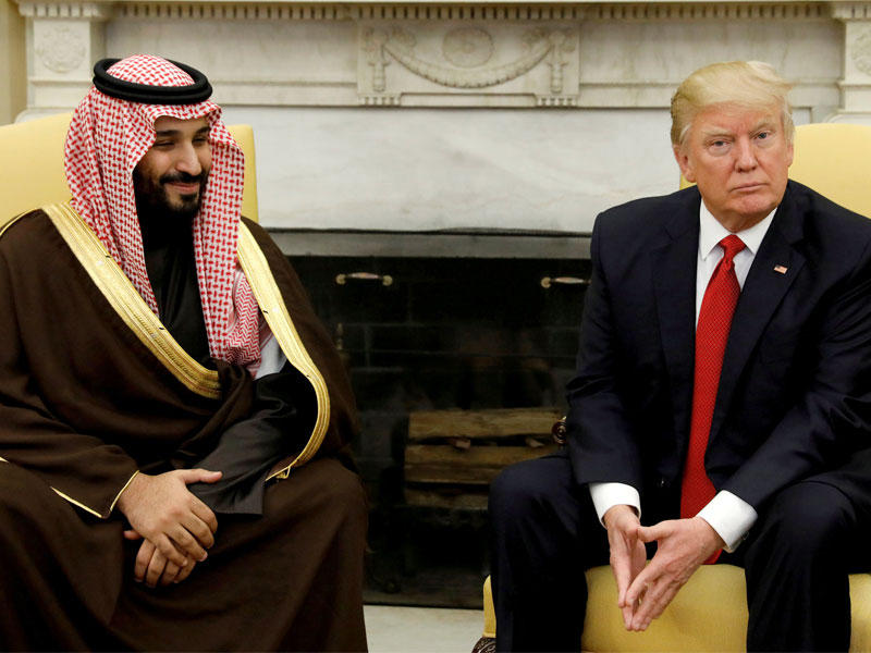 الرئيس الأمريكي دونالد ترامب وولي ولي العهد محمد بن سلمان (ارشيفية)