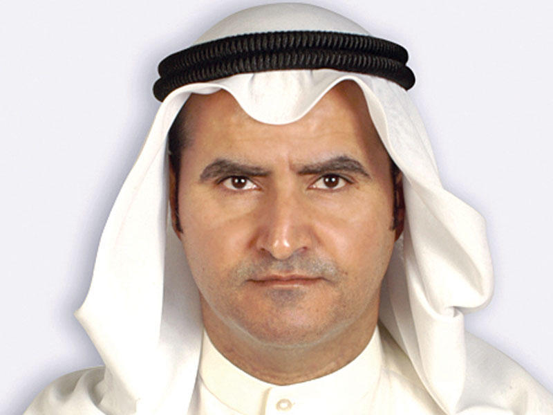  وزير النفط وزير الكهرباء والماء عصام المرزوق