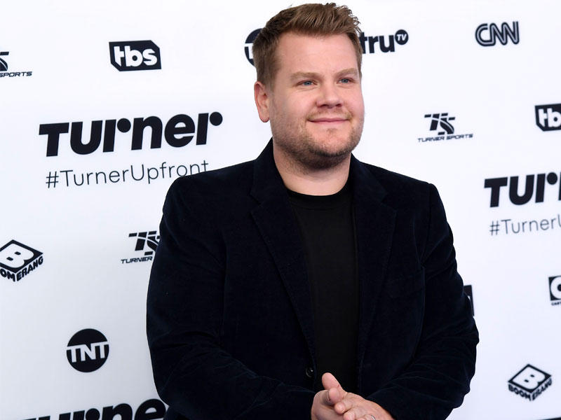 مقدم البرامج البريطاني جيمس كوردن