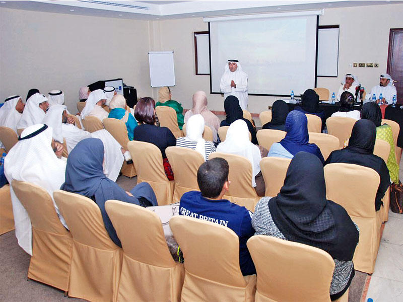 جانب من لقاء متضرري «النصب العقاري»