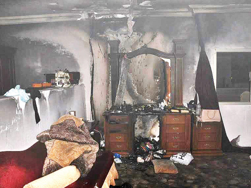 جانب من الحريق