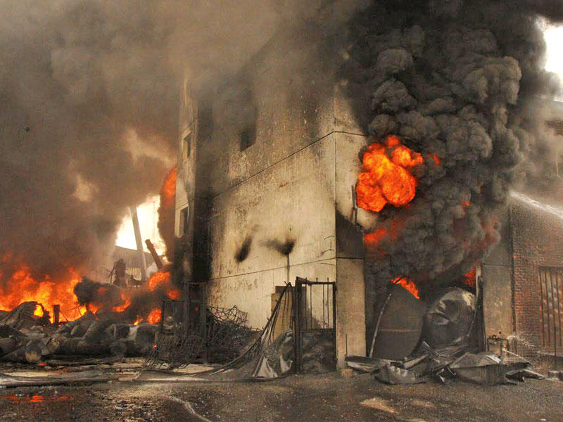 مصنع المواد البتروكيماوية 