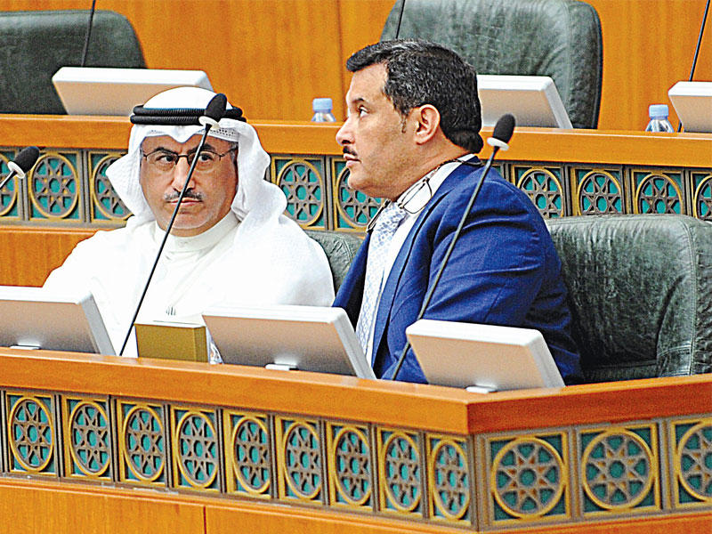 الحربي والفارس في جلسة سابقة