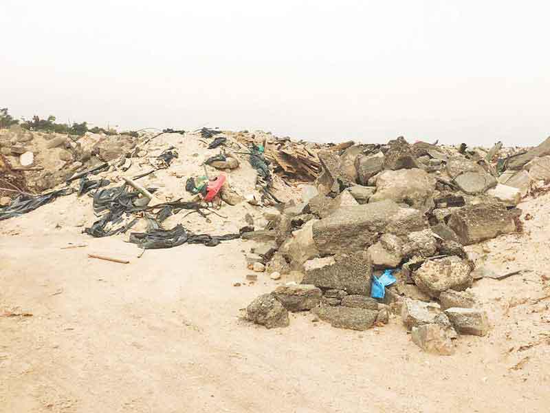 مخلفات شاطئ الصليبيخات