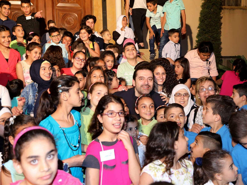 الحريري في إفطار على شرف حوالي 160 طفلا يتيما في بيروت أمس الأول (دالاتي ونهرا)