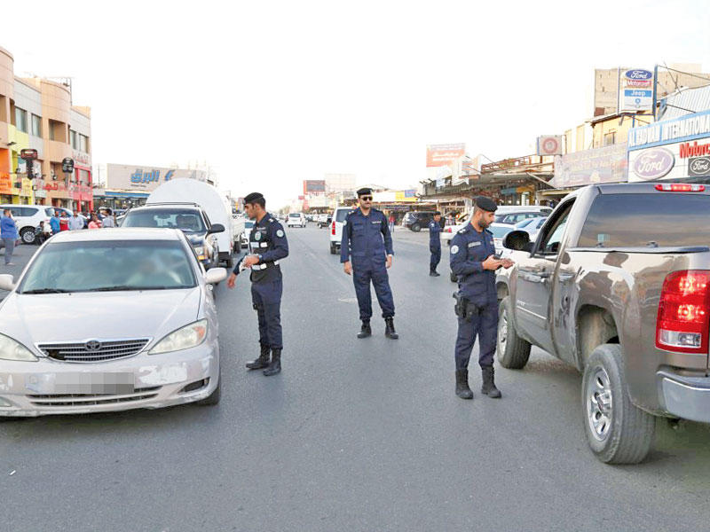 جانب من الحملات المرورية (أرشيف)