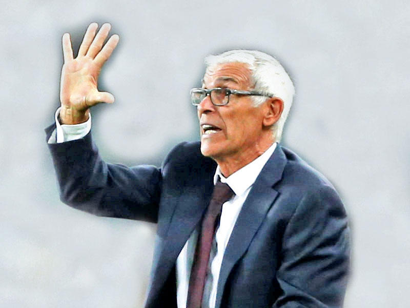 المدير الفني للمنتخب المصري الأول الأرجنتيني هيكتور كوبر