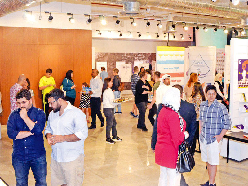 صورة جانبية للمعرض