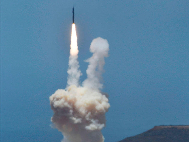  صاروخ بالستي عابر للقارات