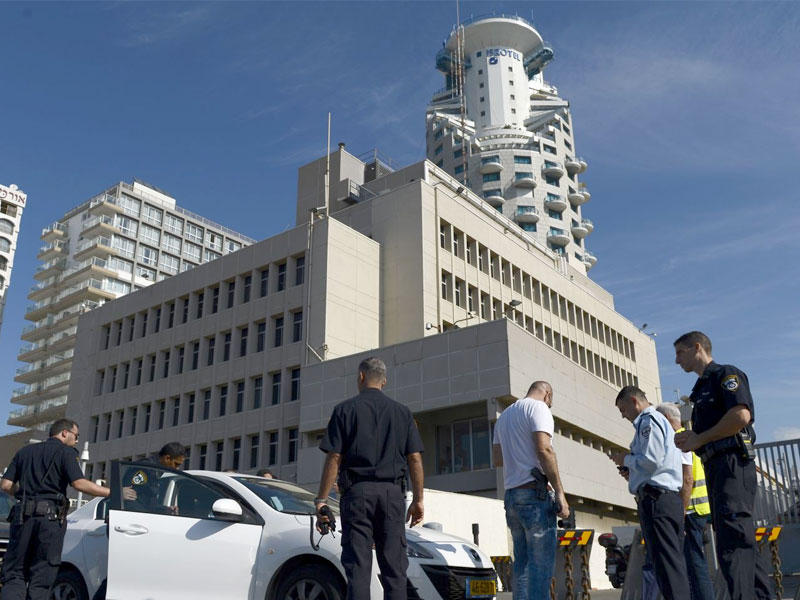 السفارة الامريكية في تل ابيب