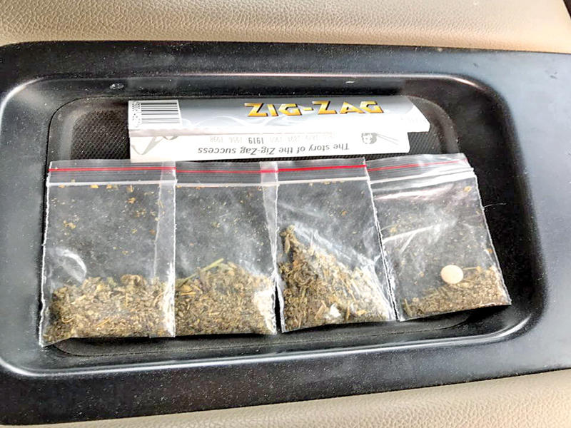 المخدرات المضبوطة مع المتهم