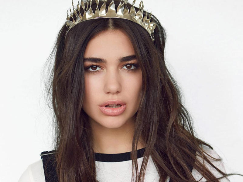 النجمة البريطانية دوا ليبا