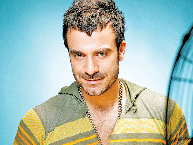 الفنان جو أشقر