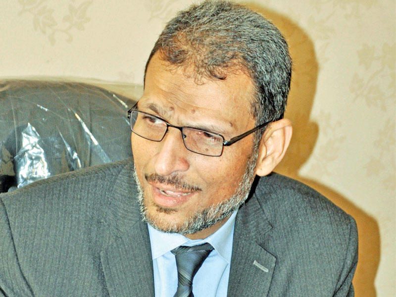 عوض إسماعيل