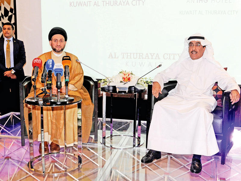 عمار الحكيم خلال اللقاء المفتوح في جمعية الصحافيين