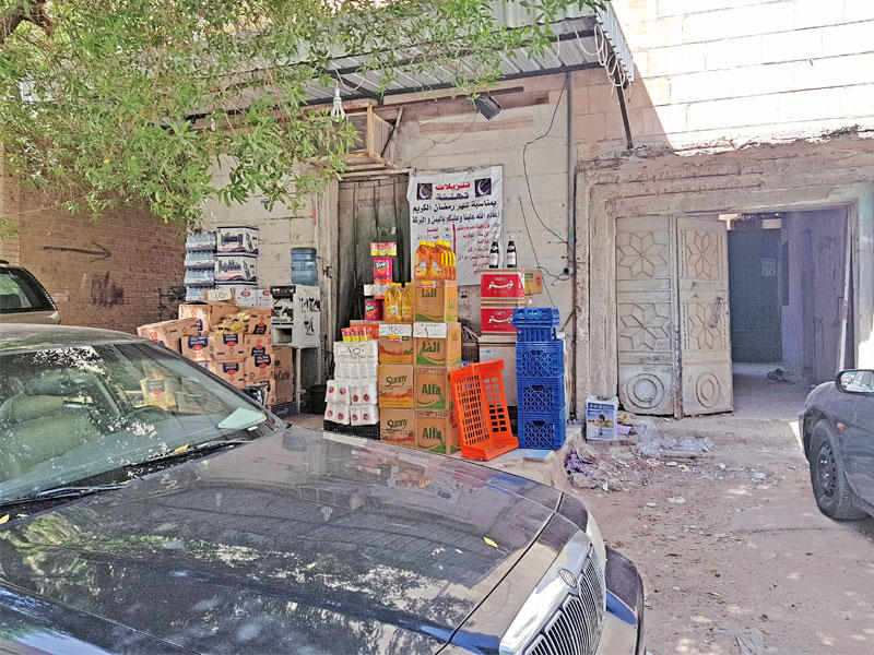 محلات غير مرخصة